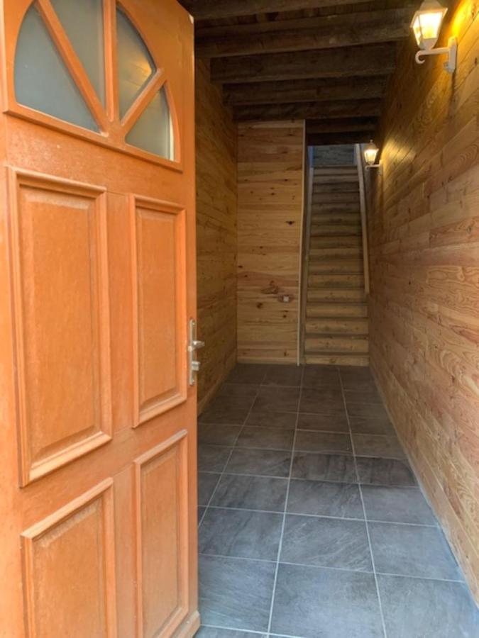 appartement Violette La Guerche-sur-l'Aubois Exterior foto